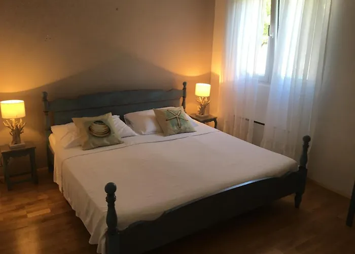 Lorena Villa Sutivan